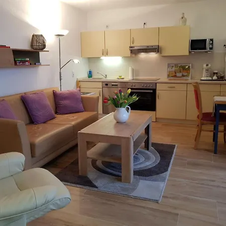 Ferienwohnung Abendrot Und Hafeneinfahrt 아파트 웨케문데